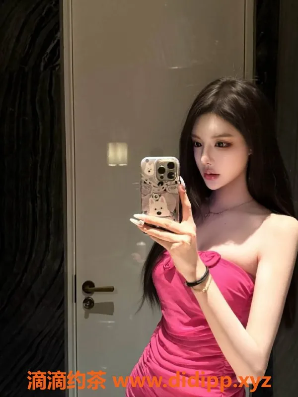 广州楼凤-南山叶灵儿，身高保密，服务收费3000，接富哥