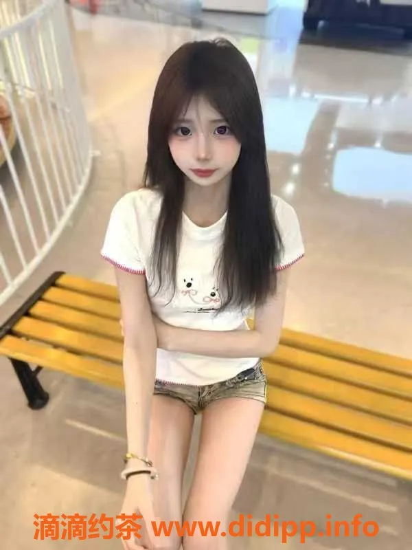 深圳楼凤-深圳两米嫩妹熊猫，服务全面只要2米