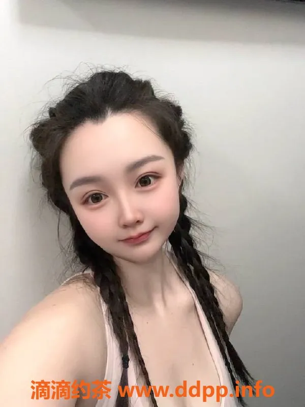 北京楼凤-朝阳月亮，肤白胸大，1000元体验