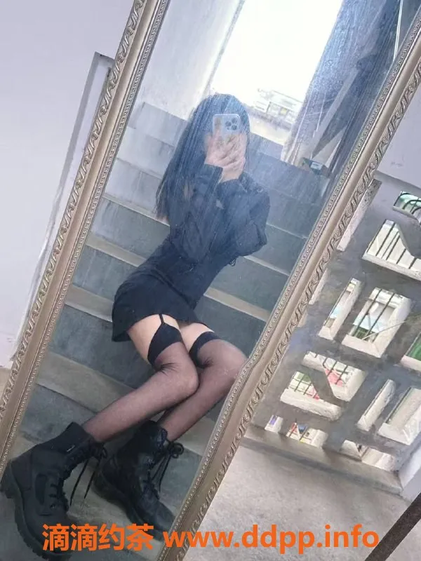 成都楼凤-成华区6P嫩妹悠悠，身高170，体重110