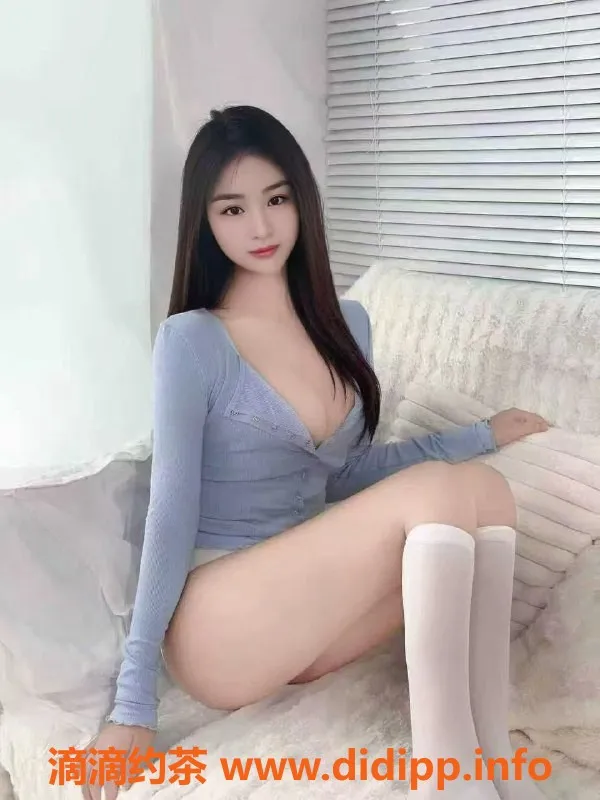 成都楼凤资源信息,武侯区少妇饭饭，代聊5P服务，体验非凡！