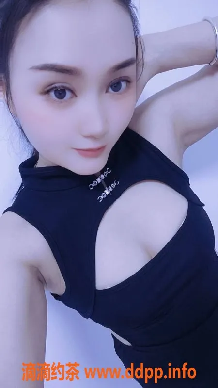 深圳楼凤-福田穆苒，985p性感服务等你体验