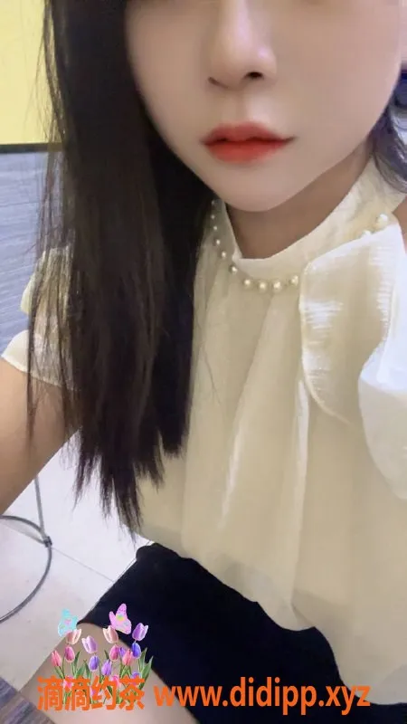 昆明楼凤-西山区小柠檬，600元起，制服丝袜服务等你体验！