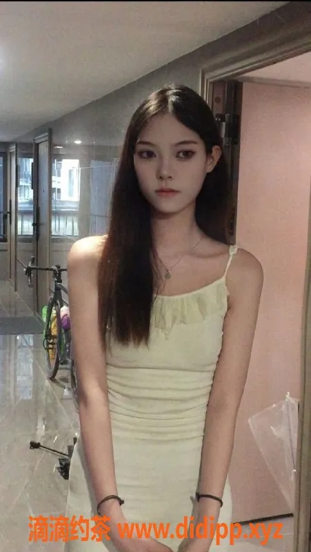 昆明楼凤资源信息,官渡区嫩妹官渡琪琪，舌吻服务仅需600元