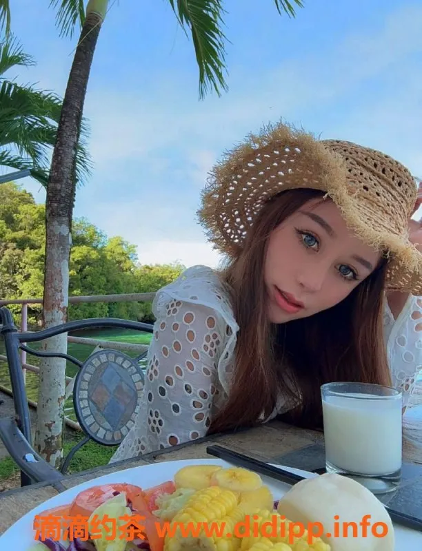 珠海楼凤-拱北优优，身高165，价格亲民，服务细致