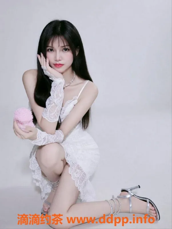 广州楼凤-广州小琴，26岁，166cm，36D水床泡泡浴