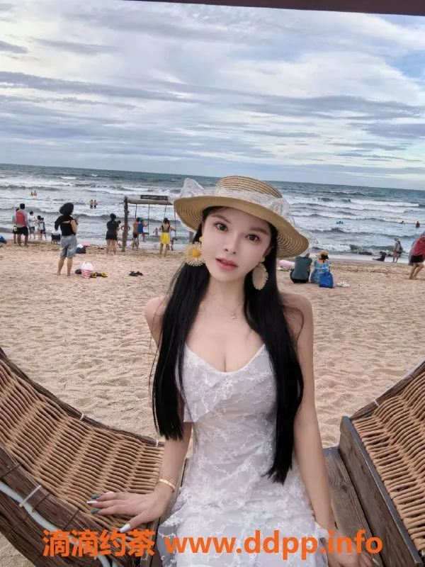 广州楼凤-天河小艳子，95斤69调情，特价课费599元起