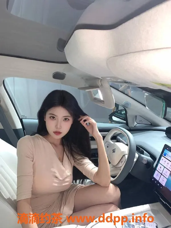 广州楼凤-广州越秀芊芊，长腿嫩妹，700元起体验！