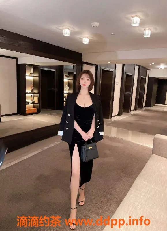 北京楼凤-朝阳健德门思月，27岁天然D+，茶费1K