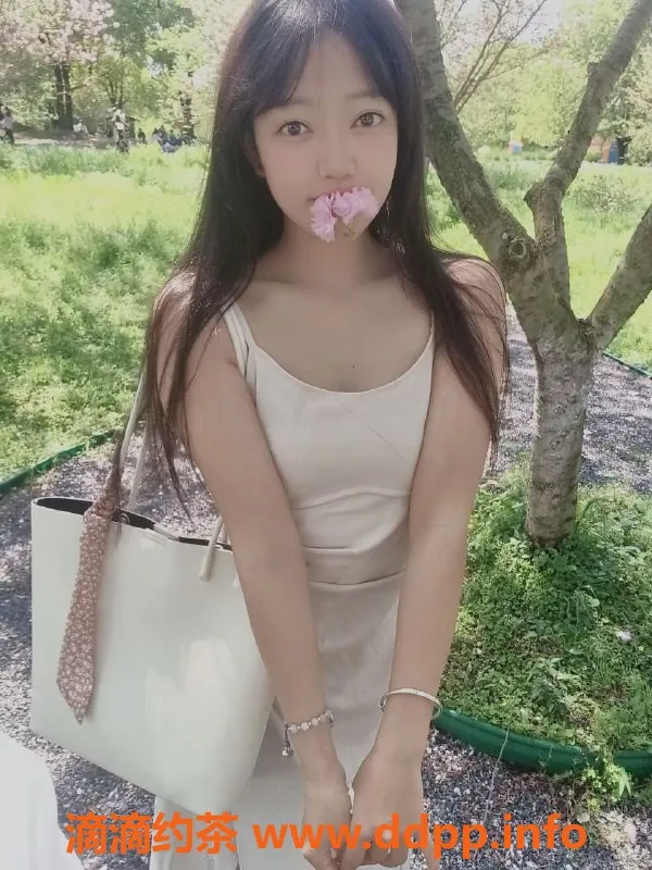 南昌抓龙筋-青山湖念念 160cm、43kg、25岁，服务超全面