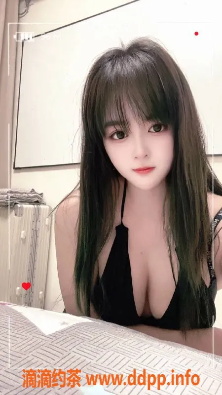 南昌楼凤-西湖余晴，28岁D罩杯，诱惑服务等你体验