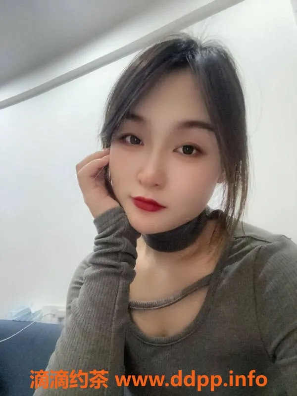 郑州楼凤-管城区杨雪 160cm 46kg 97年美女 最新服务体验