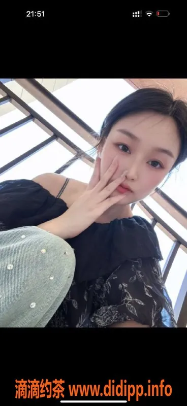 郑州楼凤-管城区杨雪 160cm 46kg 97年美女 最新服务体验