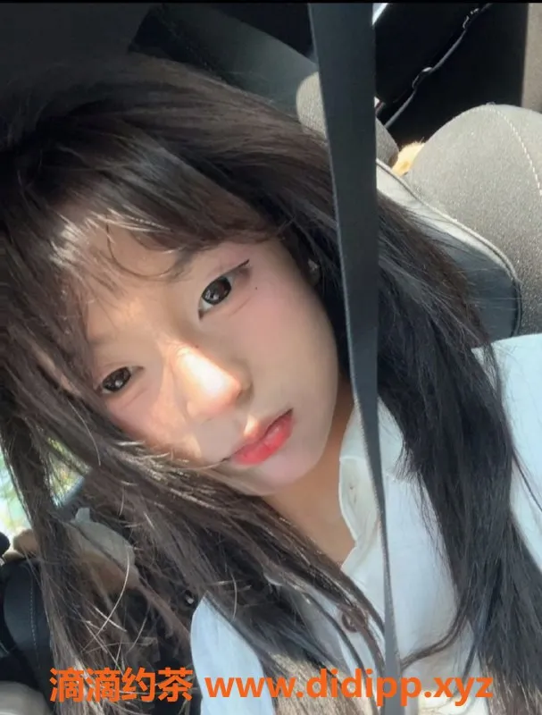 成都楼凤资源信息,新都区冬冬—嫩妹特惠体验，车牌大长腿