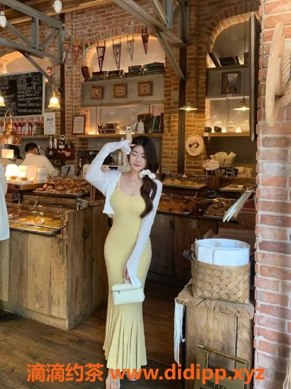 广州楼凤-佛山糖糖，800元视频验证小姐姐