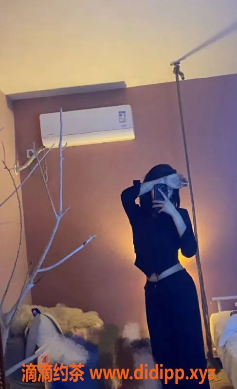 郑州楼凤资源信息,管城区19岁萱萱，165cm女友式服务，超值体验