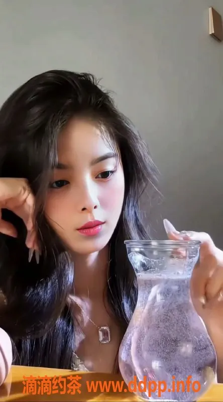 成都楼凤-武侯区少妇车杉杉，身材火辣，服务超赞