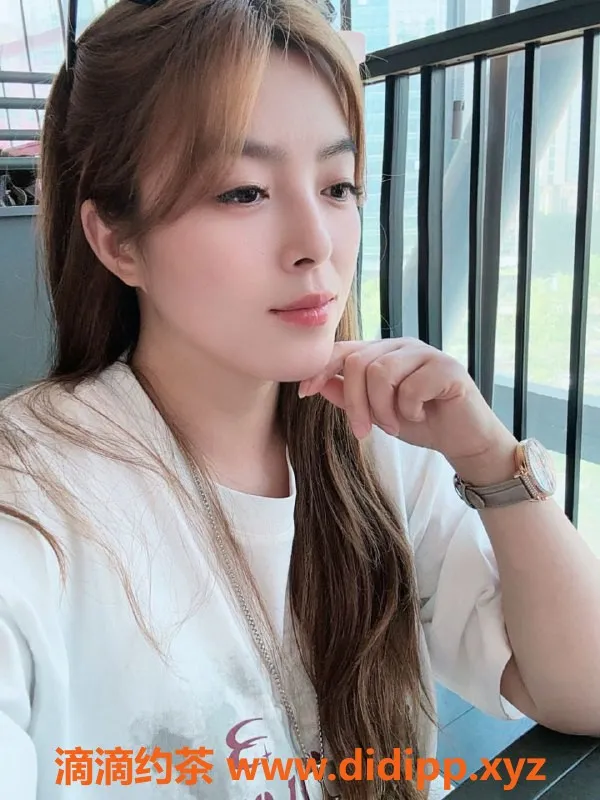 成都楼凤-武侯区少妇车杉杉，身材火辣，服务超赞