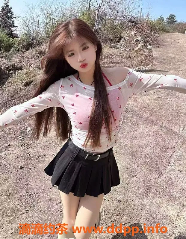 广州楼凤资源信息,广州白云区18岁丽娜，165cm，47kg，36C全套服务