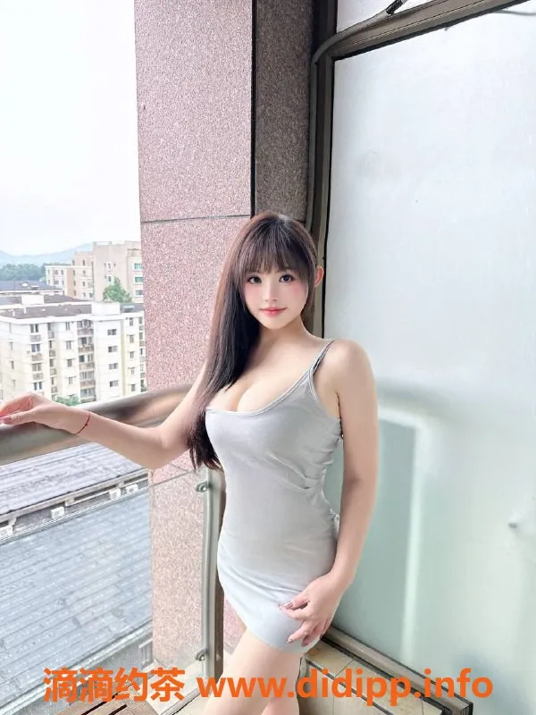 北京楼凤资源信息,朝阳紫叶，知性大胸上门服务，1000元体验！