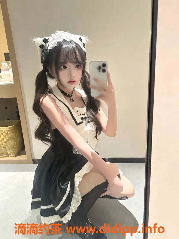 广州楼凤-天河18岁瑶瑶，160cm 34D粉嫩妹妹等你来约！