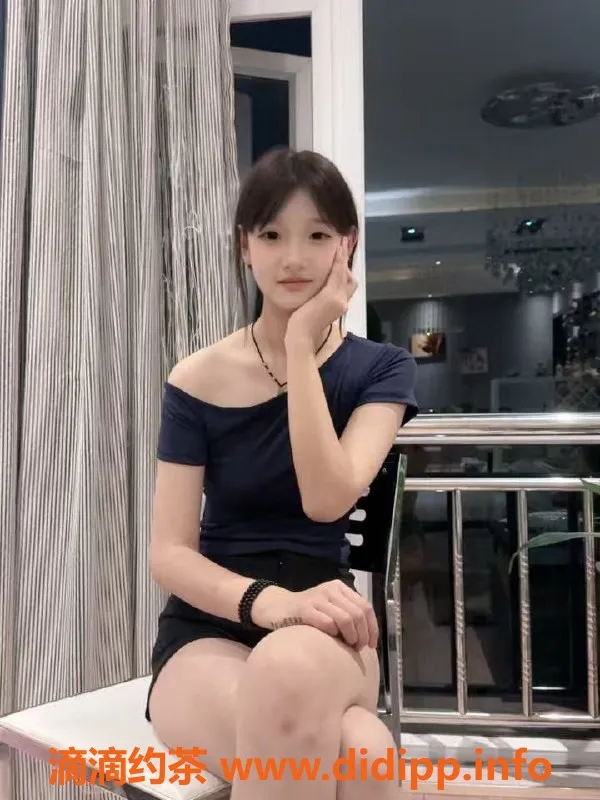 南昌楼凤资源信息,青山湖冰冰，18岁172cm的嫩妹，水费600起