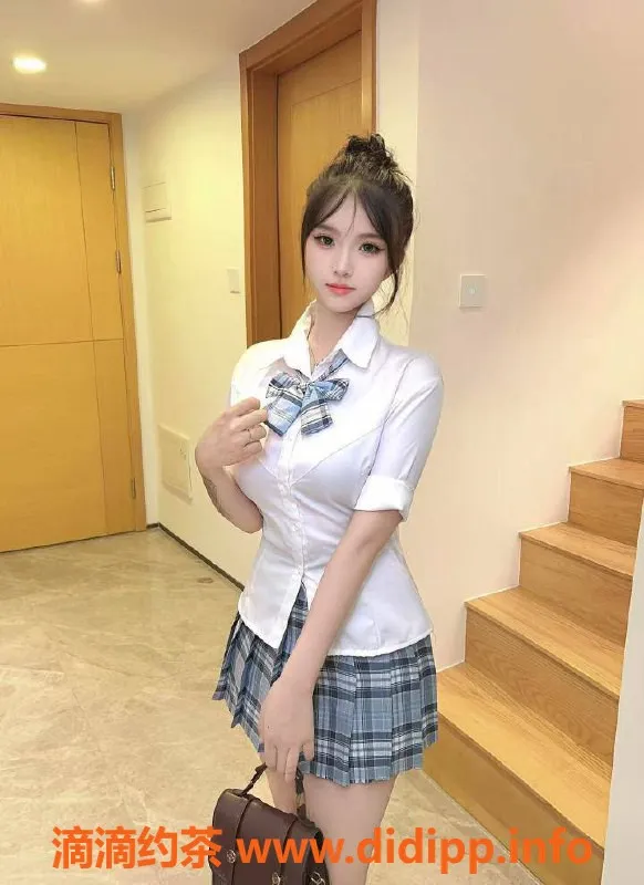 广州上门服务-广佛小薇06后嫩妹，1280起上门服务