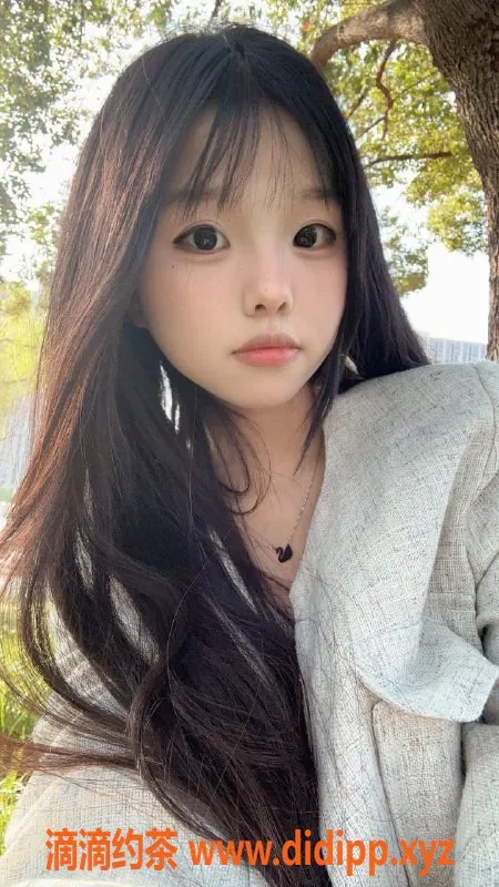 广州楼凤资源信息,广州天河小澄，18岁！165身高，处女资源等你来体验