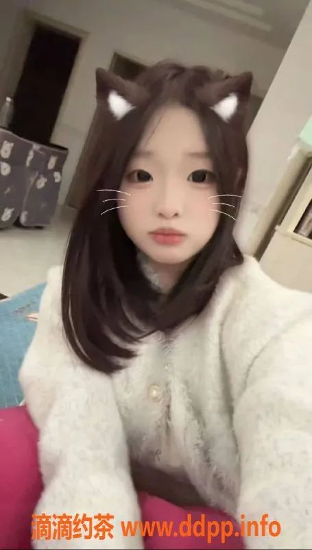 广州楼凤-广州天河小澄，18岁！165身高，处女资源等你来体验