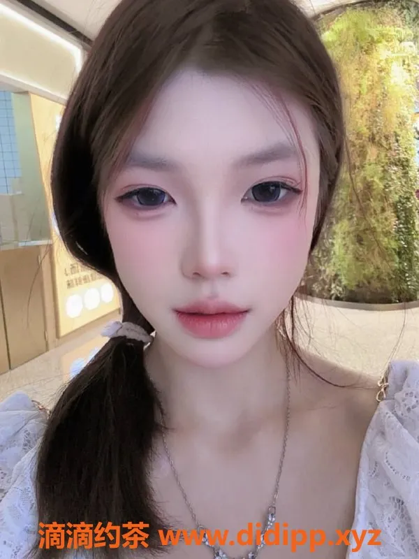 广州楼凤-越秀婉儿，700元激情服务，超值体验