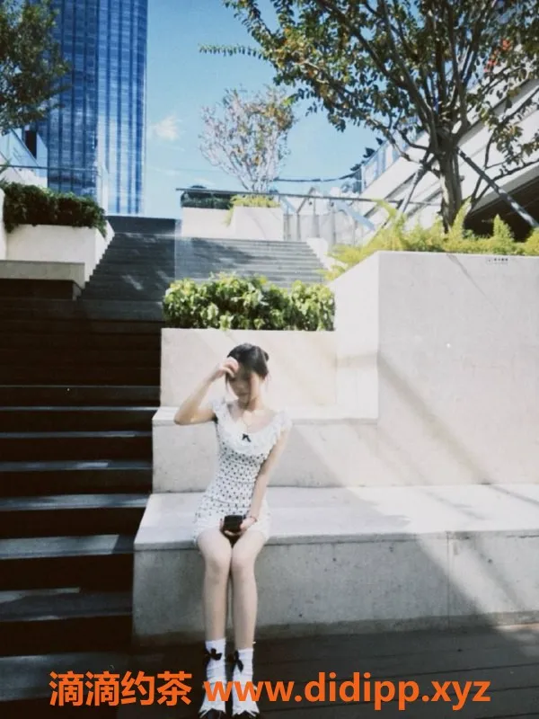 广州楼凤-越秀婉儿，700元激情服务，超值体验