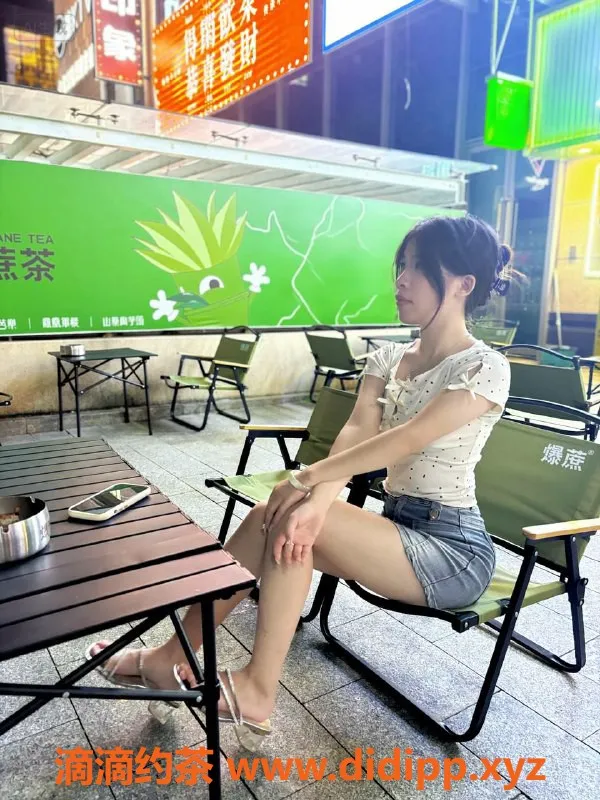 珠海楼凤-珠海饱饱 - 身高165，体重48，胸围E杯，服务热情