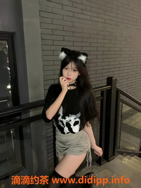 广州楼凤-广州白云区安如，21岁165cm外语学妹