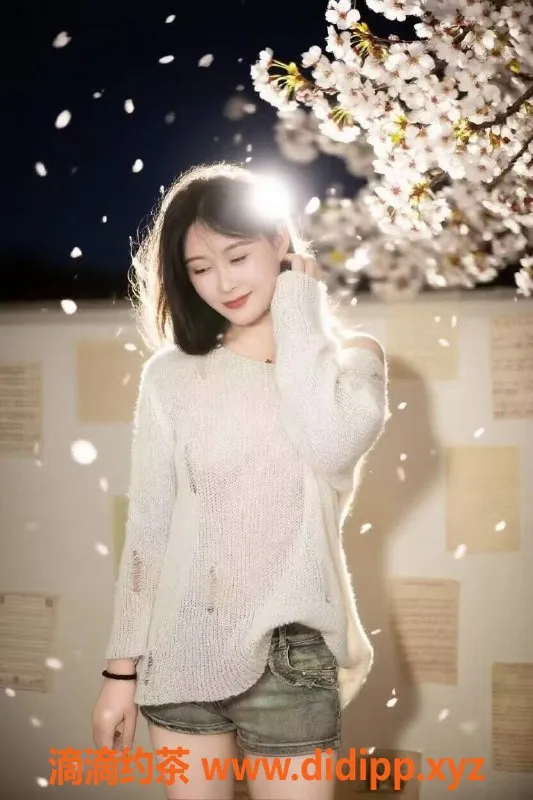 北京楼凤-朝阳芯茹，胸大肤白，情绪价值满分