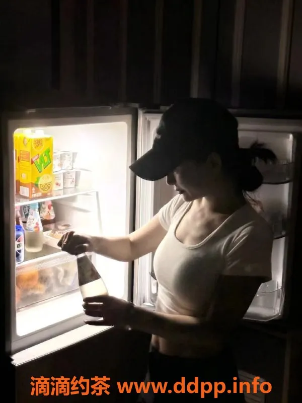 上海楼凤-杨浦苏苏，700课费，超值体验等你来