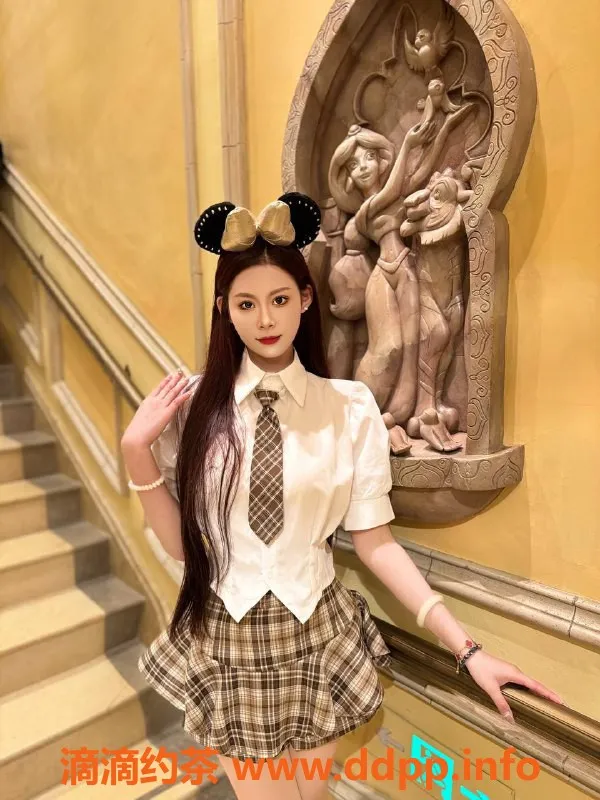 南京楼凤-江宁区19岁书琪，172cm身材，服务超值