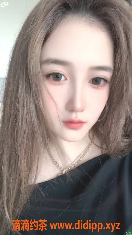 南京楼凤-建邺区23岁林依 S型身材 700p起