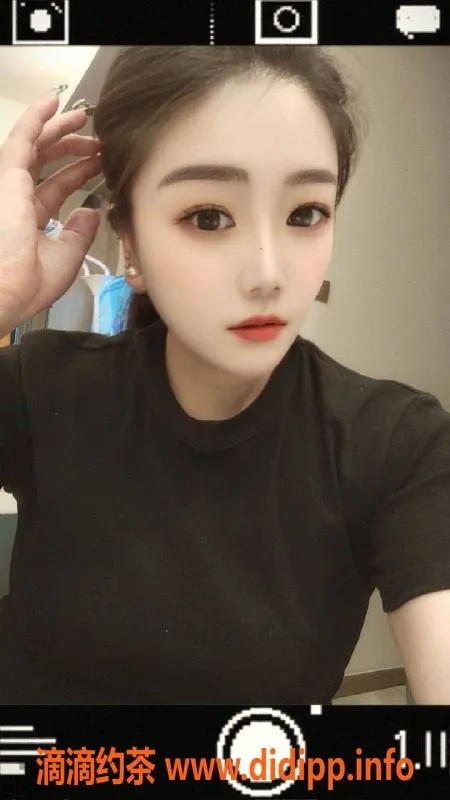 南京楼凤-建邺区菲菲，26岁165cm正宗莞式服务