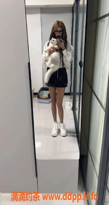 广州楼凤-禅城扶光，长腿御姐600P服务