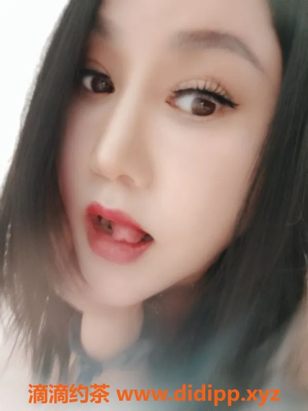 广州楼凤-番禺珠珠，32岁性感老师，身高160，胸围36C