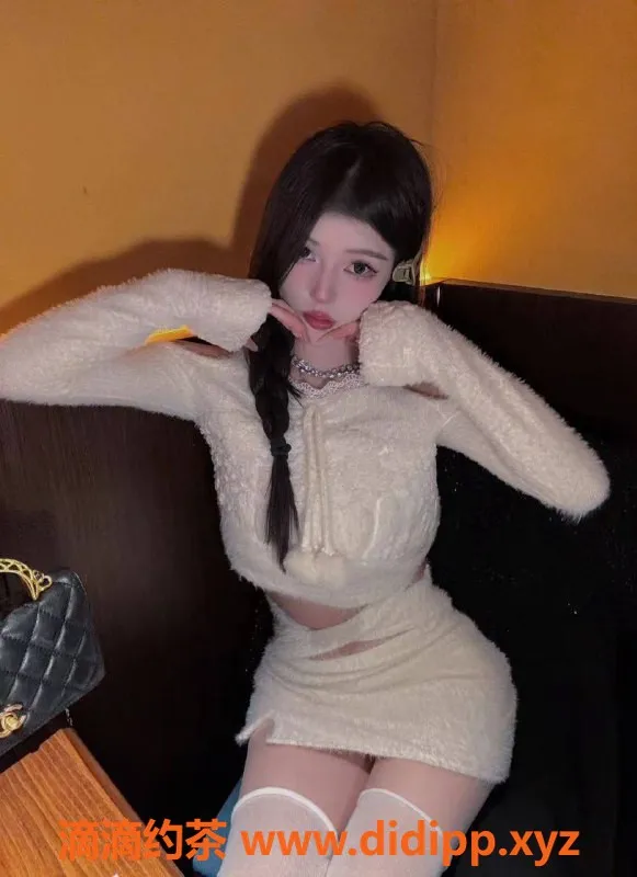 杭州外围资源信息,滨江区美少女小米，真实网红，69互舔！