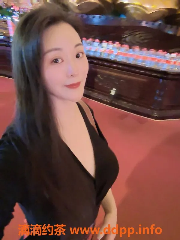 北京楼凤-丰台彤彤，少妇口活细致，500元服务