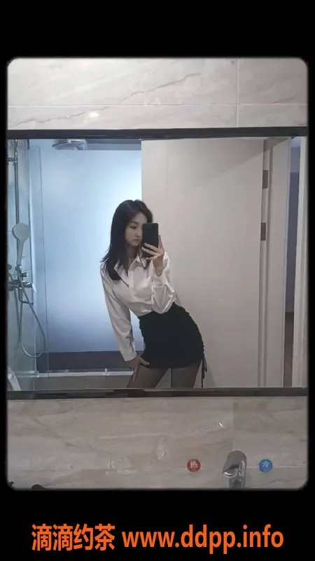 广州楼凤-海珠御姐柠檬，700元大长腿服务