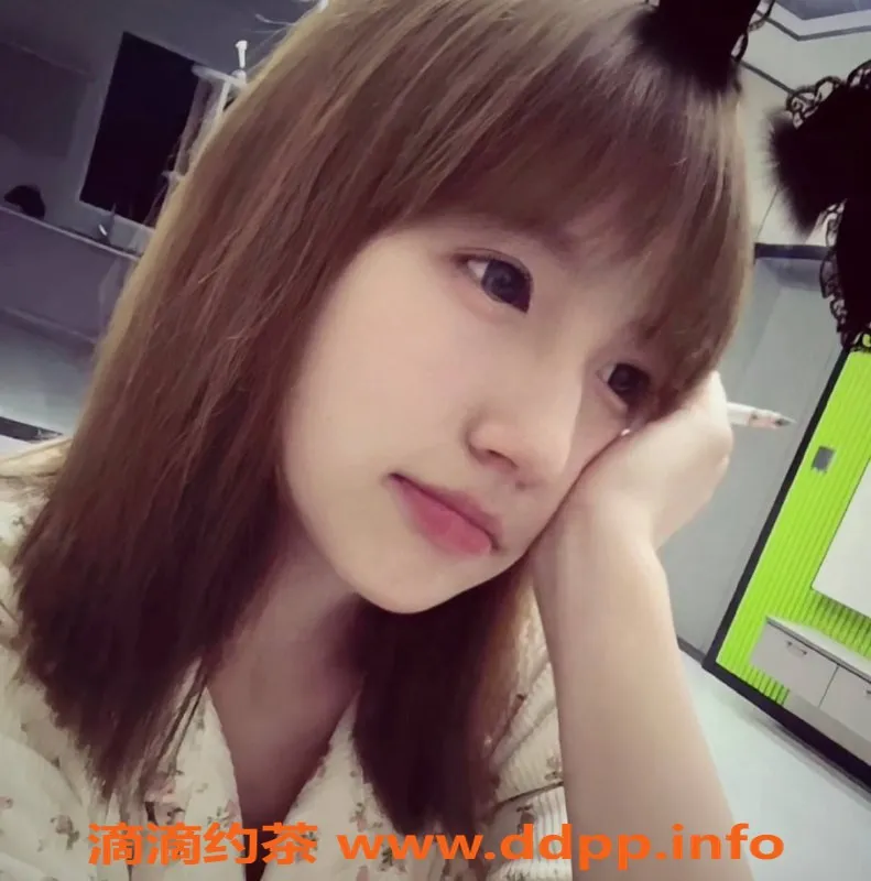 重庆楼凤-渝北18岁欣小瑶，156cm提供专业服务