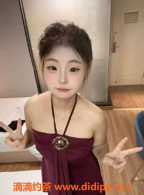 东莞楼凤-常平小伍，服务专业，已验证女神