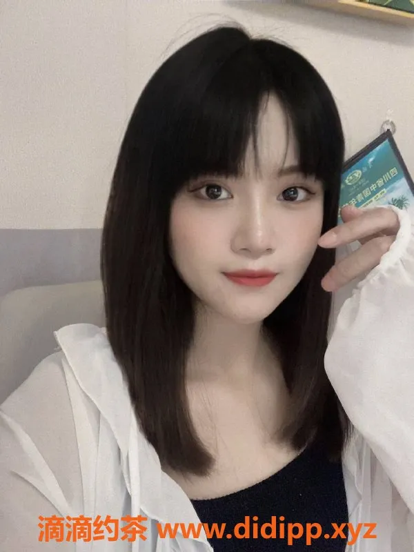 成都楼凤-大学生泡芙，城市上门服务，700/1100价位