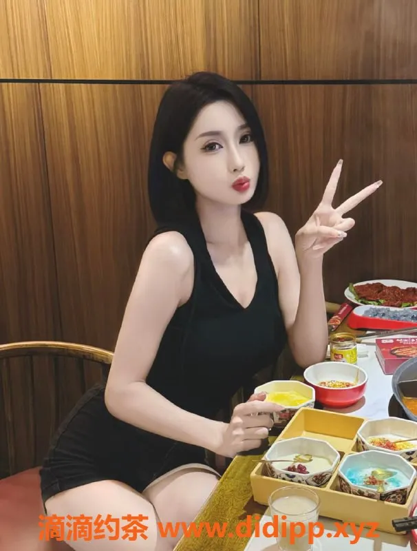 嘉兴楼凤资源信息,平湖御姐身材苗条，166cm，B罩杯新服务