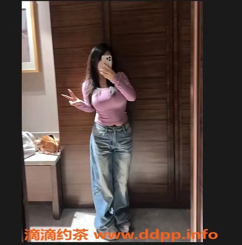 成都楼凤-成华区大奶妹婉宁，5P服务实惠体验