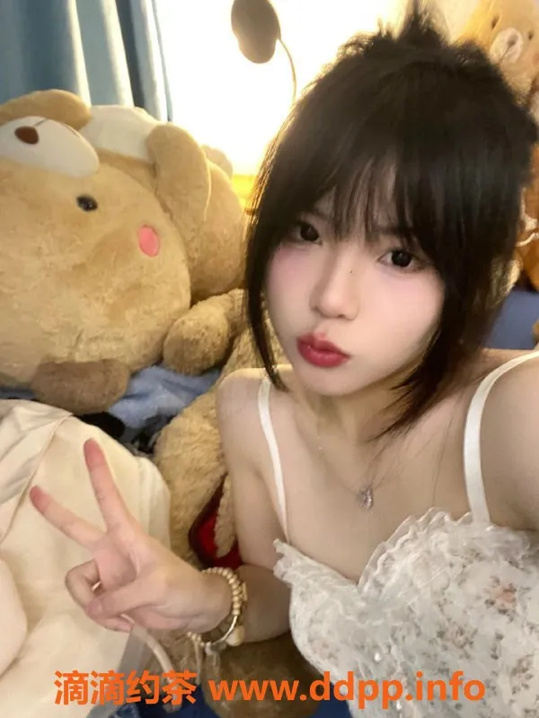 台州楼凤资源信息,宝山区小萱，164cm、49kg、C围，800P品茶服务