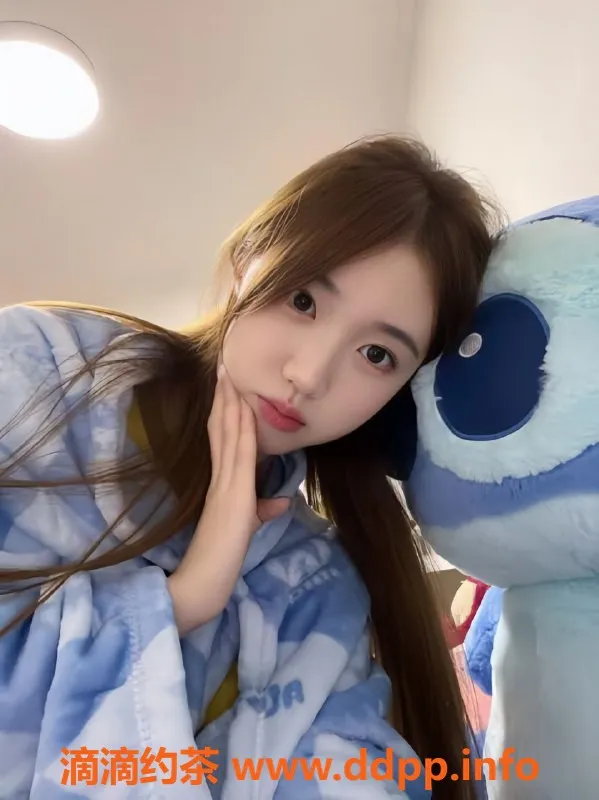 台州楼凤资源信息,松江区艺名菌菌，167cm 49kg C围，800元起